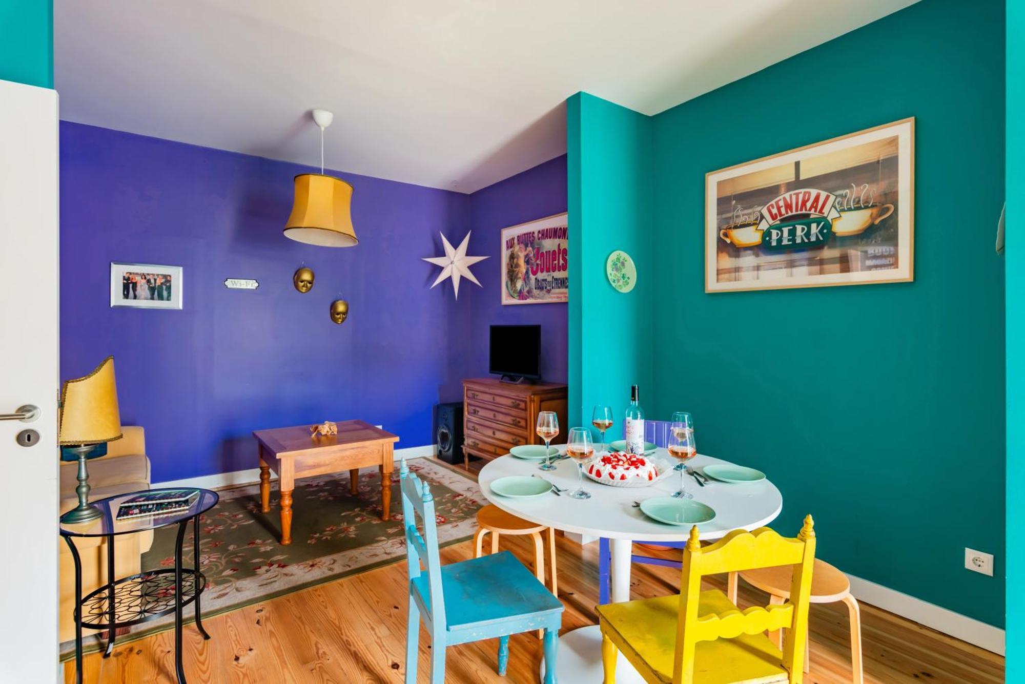 Monica'S Place A Friends' Inspired Apartment Lisbona Esterno foto